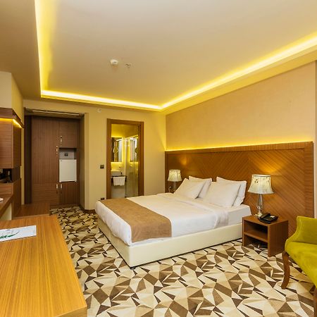 Taksim Time Hotel Istanbul Bagian luar foto