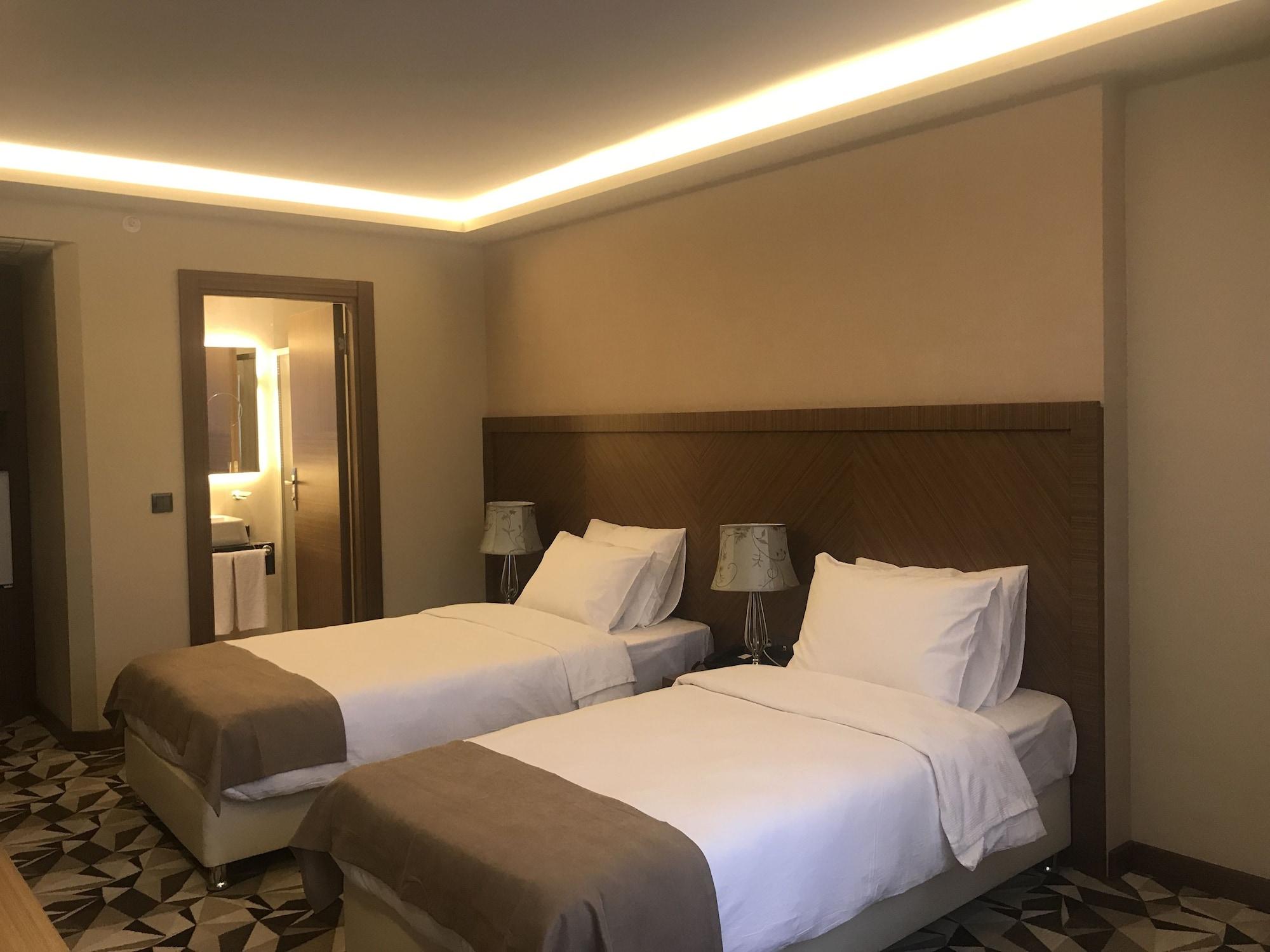 Taksim Time Hotel Istanbul Bagian luar foto