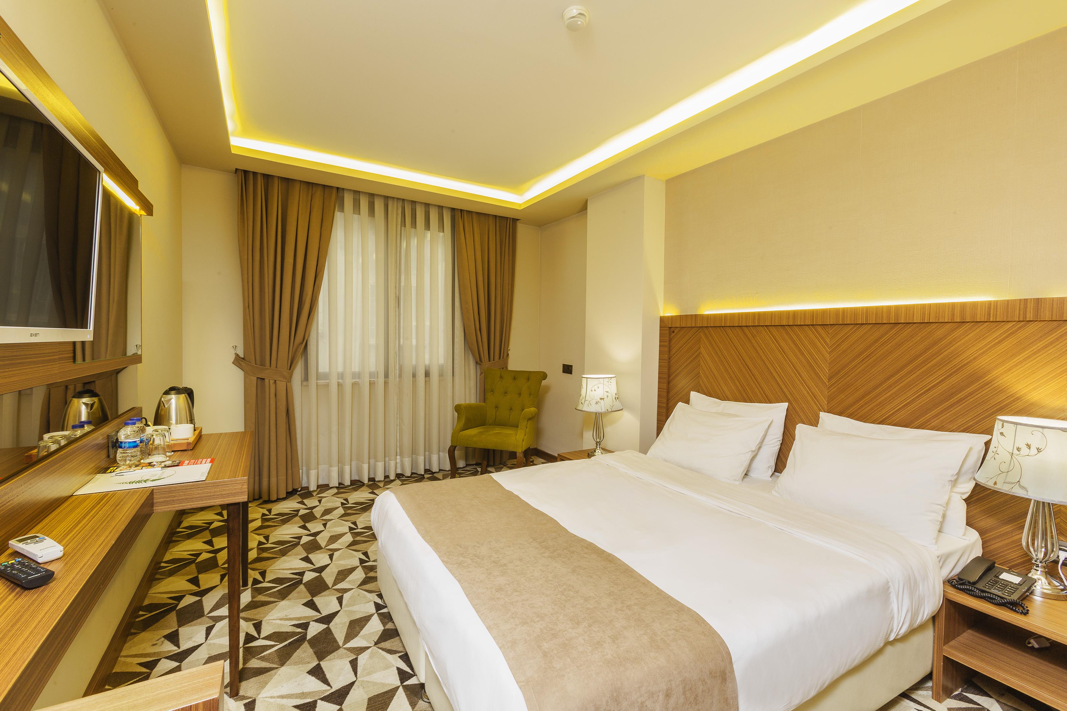 Taksim Time Hotel Istanbul Bagian luar foto