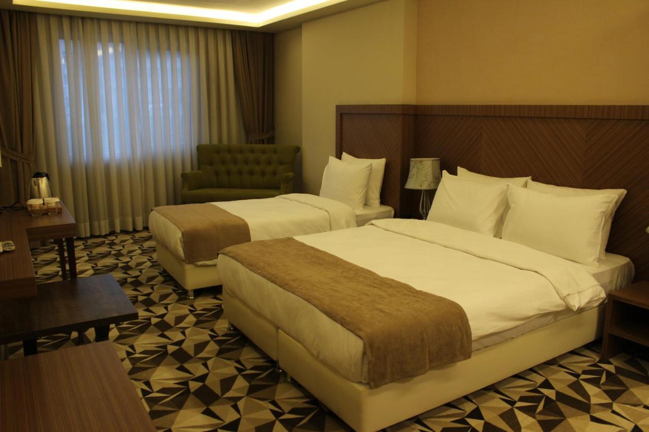 Taksim Time Hotel Istanbul Bagian luar foto